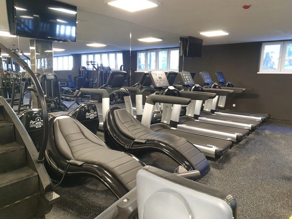 Commercial Fitness preview 2